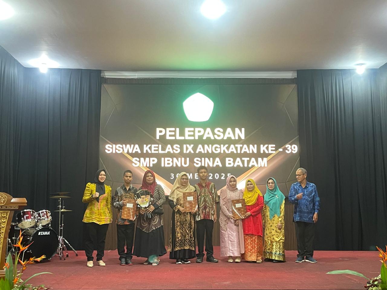 Pelepasan Siswa TK, SD, dan SMP YAPISTA Tahun Ajaran 2024/2025